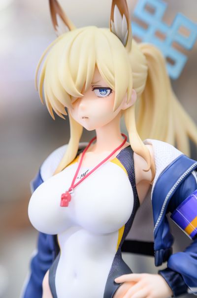 蔚蓝档案 尾刃康娜（泳装）