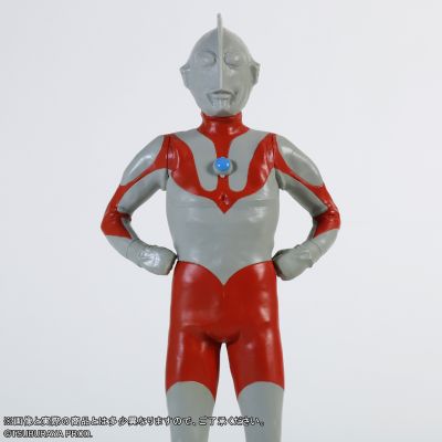 大怪兽系列 奥特曼（A型） 站立姿势 复古色彩版