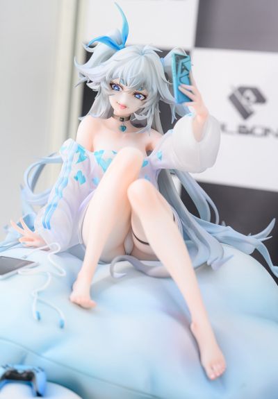 少女前线2：追放 芙洛伦 奇妙山药饼