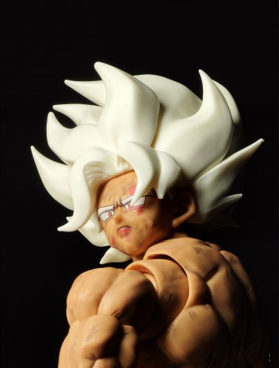 S.H.Figuarts 超级赛亚人孙悟空 -传说中的超级赛亚人- -龙珠元气祭活动限定版-