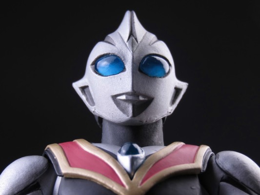 ULTRA-ACT 迪迦奥特曼 邪恶迪迦 