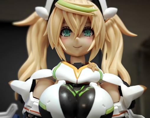 大比例 珍妮 Stella Innocent