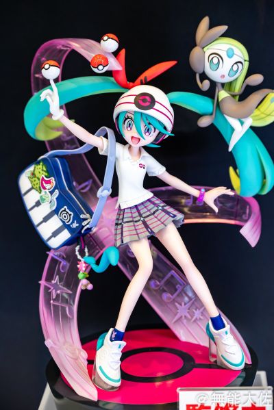 宝可梦 x 初音未来  初音未来(超能力) 与 美洛耶塔