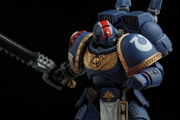 战锤40000：星际战士 极限战士 副官泰图斯-珍藏版