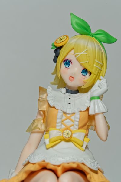 FuRyu赏 初音未来 柑橘未来 B奖 镜音铃 压泡面