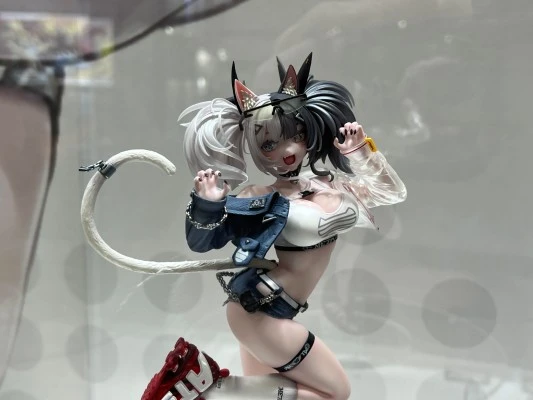 Melterna Girl  Meta子