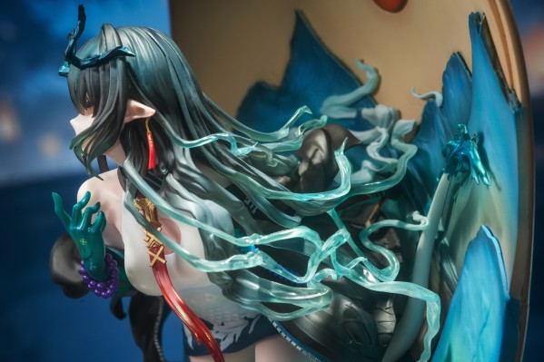 明日方舟  夕 画中人