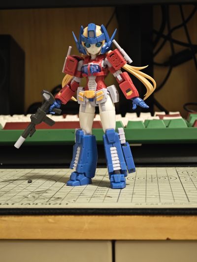 机甲少女 变形金刚 擎天柱 岛田文金版