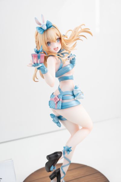 少女前线2：追放 索米·雪兔献礼