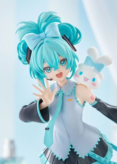 POP UP PARADE 初音未来×大耳狗 初音未来 大耳狗联名版 L尺寸