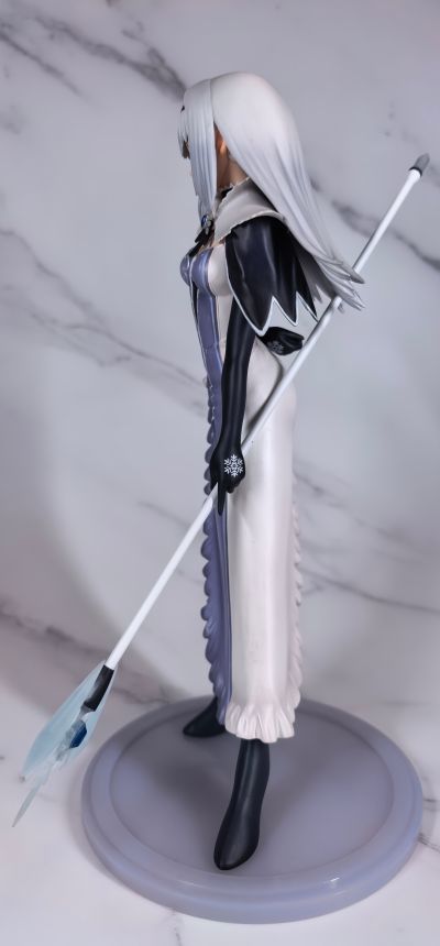 艾拉・布兰芮姬・加登尼亚斯