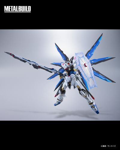 METAL BUILD 强袭自由高达 ＜重生版＞