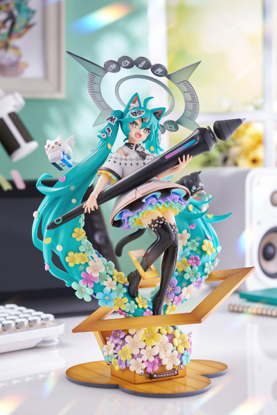 初音未来 我试着制作了初音未来手办！ ~绘画进行时~