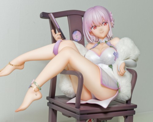 古立特宇宙 新条茜 旗袍