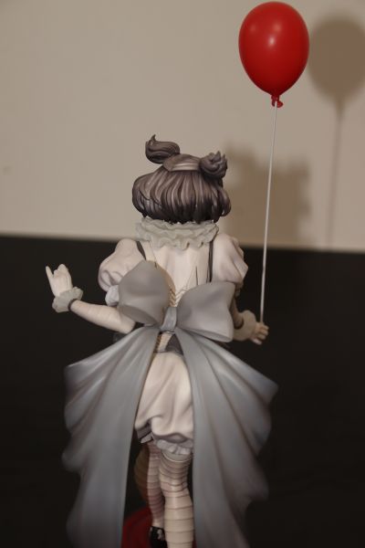 恐怖美少女 小丑回魂 潘尼怀斯（2017） 纯色版