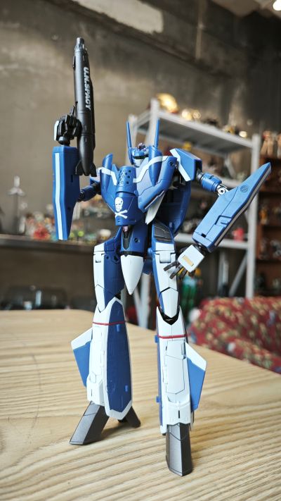 HI-METAL R  超时空要塞ZERO VF-0S 凤凰（地球蓝）