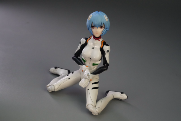 S.H.Figuarts 绫波零