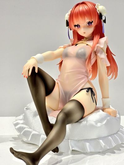 Silky Slinky 安娜 透明旗袍