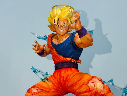 BANPRESTO手办斗兽场 造形天下一武道会 6 孙悟空 超级赛亚人2