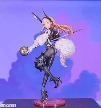 FALSLANDER 女巫
