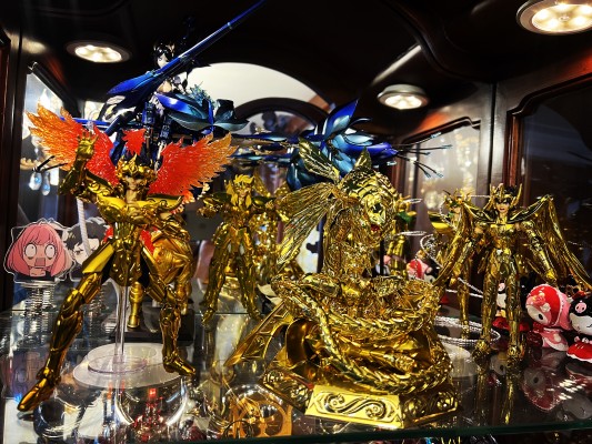 圣斗士圣衣神话EX 狮子座一辉-黄金圣衣的继承者-