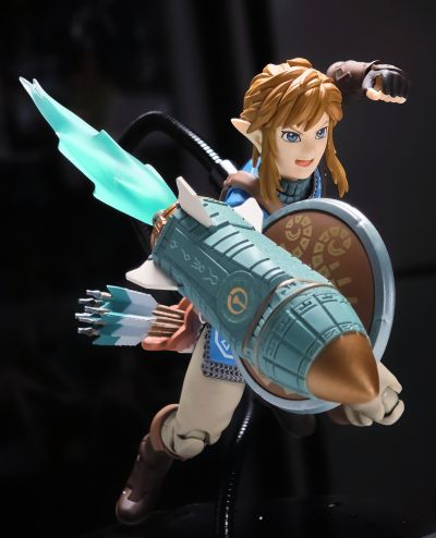 S.H.Figuarts 假面骑士加布 凛冽雪酪冰卫形态