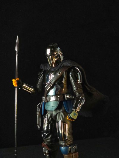 MAFEX 编号256 曼达洛人 电镀版