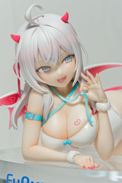 不时用俄语小声说真心话的邻桌艾莉同学 艾莉 魅魔