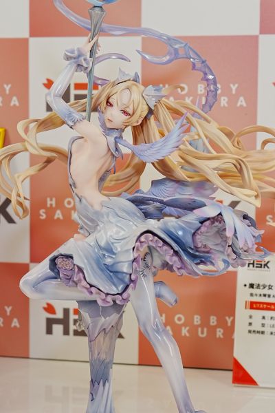 佐佐木琴音 Absolute Whiteness