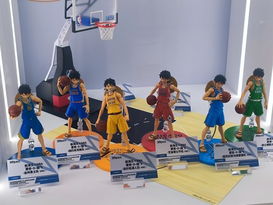 S.H.Figuarts 航海王×NBA 蒙奇·D·路飞 -洛杉矶湖人队ver.-