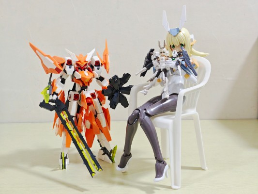 Cu-poche Frame Arms Girl 猎刃