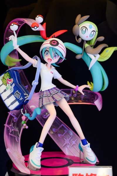 宝可梦 x 初音未来  初音未来(超能力) 与 美洛耶塔