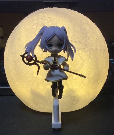 葬送的芙莉莲 手办造型灯 芙莉莲 杀人魔法