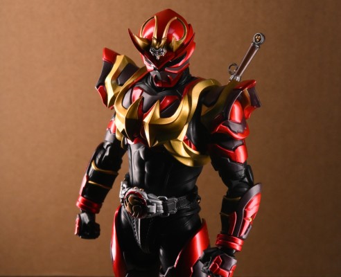 S.H.Figuarts（真骨雕制法）假面骑士装甲响鬼