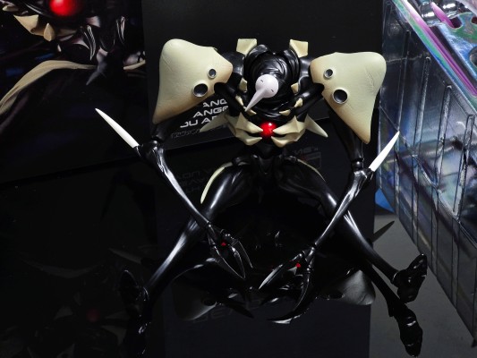 转轮科技 惊奇山口 新世纪福音战士新剧场版：序 第四使徒