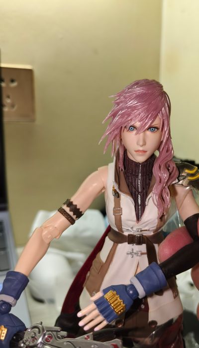 最终幻想13 PLAY ARTS真 雷光