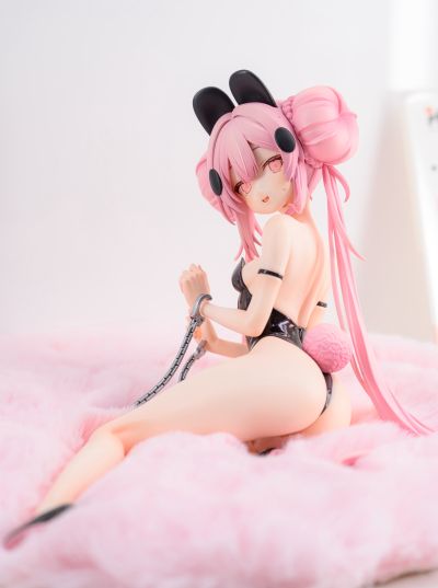 真之点P 兔女郎