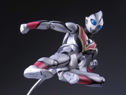 ULTRA-ACT 迪迦奥特曼 邪恶迪迦 