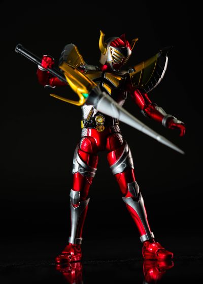 S.H.Figuarts（真骨雕制法）假面骑士龙玄 葡萄武装