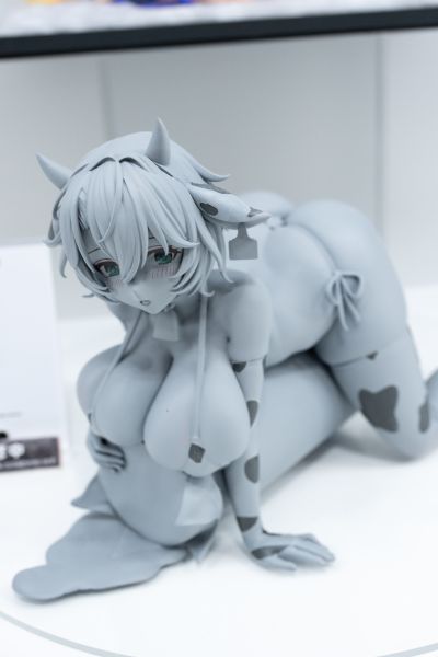 棕色尘埃2 泰瑞丝 奶牛比基尼