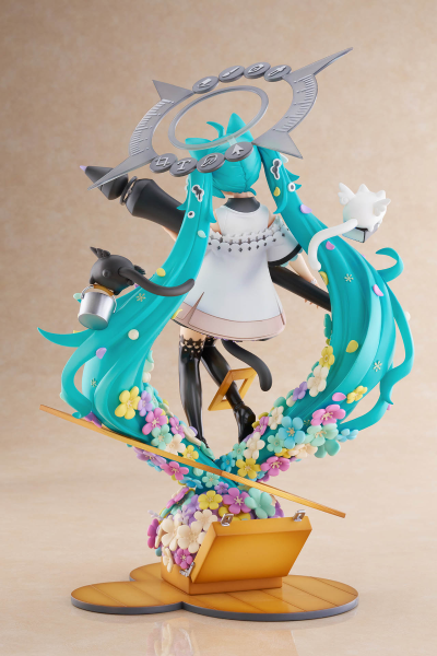 初音未来 我试着制作了初音未来手办！ ~绘画进行时~