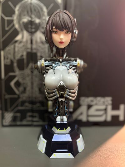 《灵笼》ASH 1/4半身像 手办