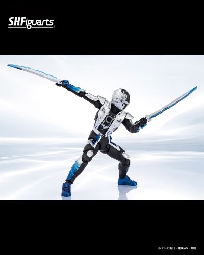 S.H.Figuarts 宇宙刑事·卡邦武士道