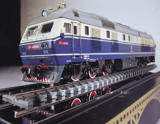 S比例 东风11 DF11内燃机车静态