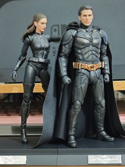 蝙蝠侠：黑暗骑士崛起 猫女