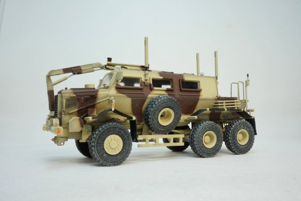 TF8377 水牛装甲车 法国工兵部队迷彩涂装2