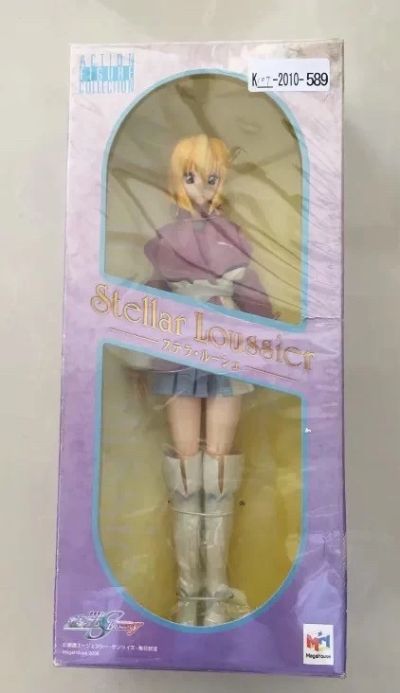 可动人偶系列  机动战士高达SEED DESTINY 史黛拉・卢西埃