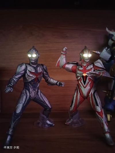 终极闪耀 奈克斯特奥特曼