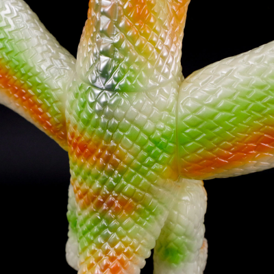 王者基多拉/蓄光