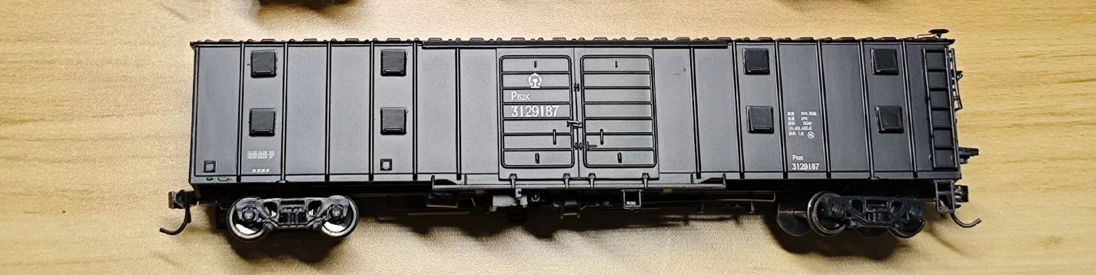 TX002-01A P62K铁路棚车